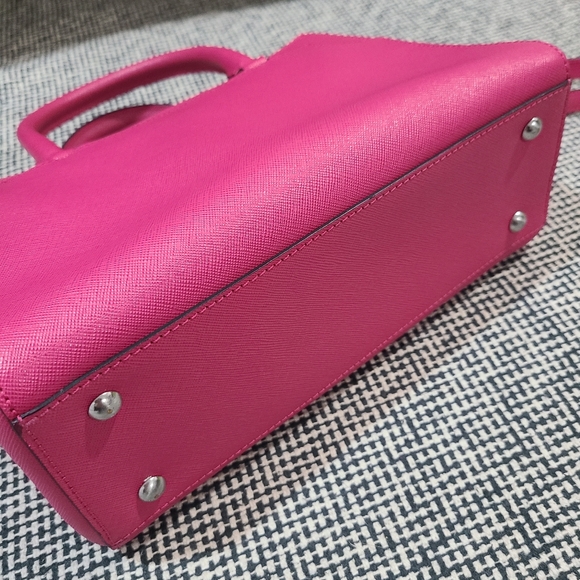 Authentic ❤️ MCM Crossbody Good Use Condition! Christmas Sale!! - Picture 15 of 15